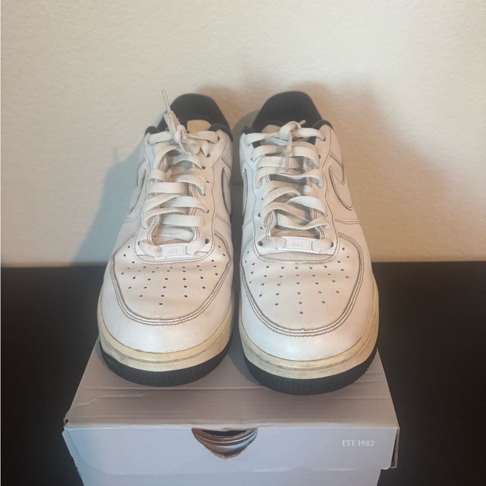 Nike White and Black Sneakers Air Force 1